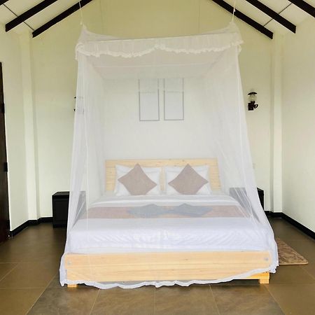 Idyll Cottage Ела Екстериор снимка