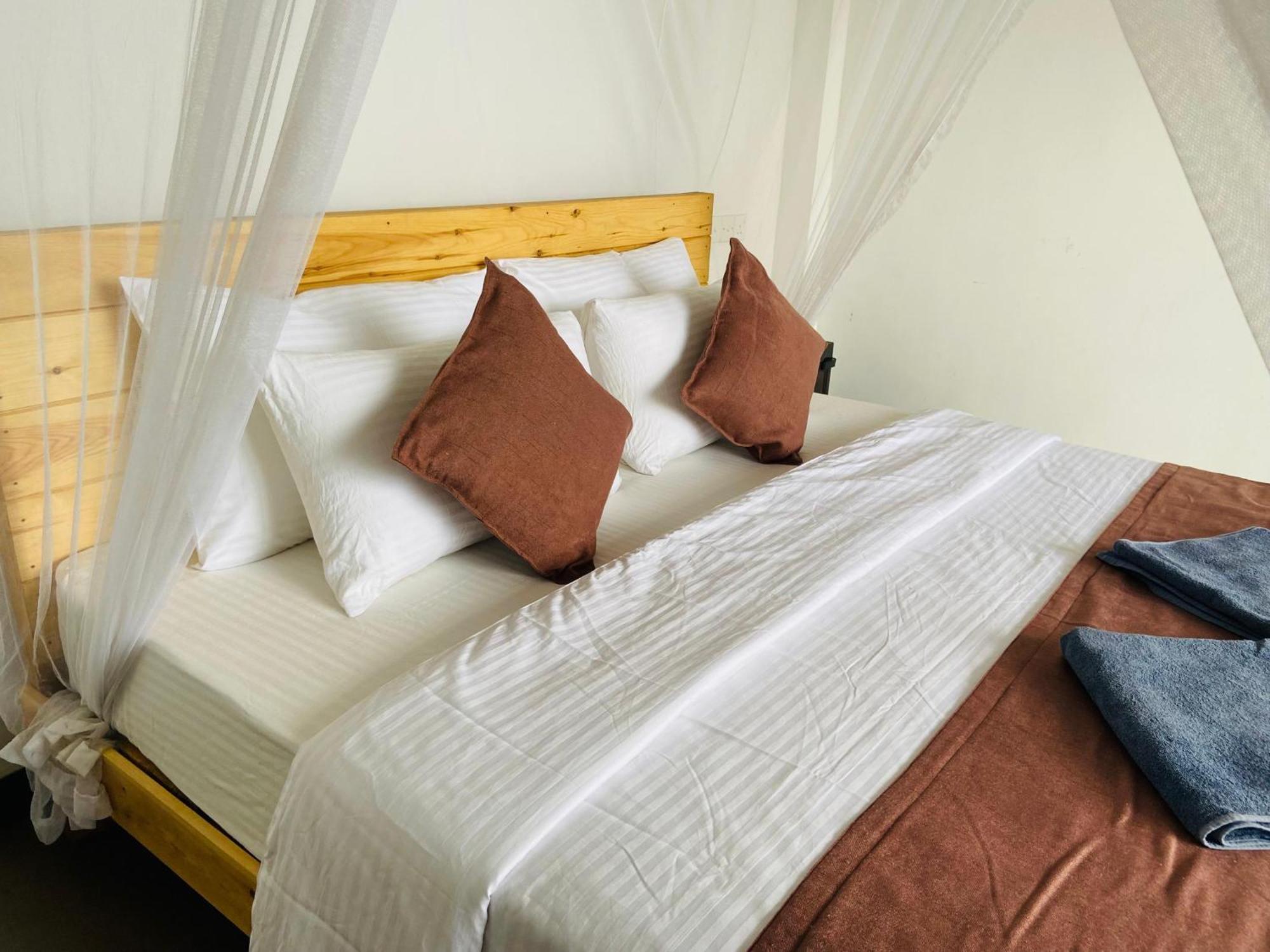 Idyll Cottage Ела Екстериор снимка